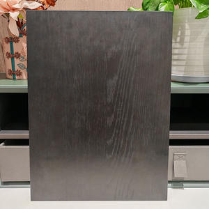 <span class=keywords><strong>Tablero</strong></span> de hebra direccional de <span class=keywords><strong>18</strong></span> <span class=keywords><strong>mm</strong></span> de fábrica de China al por mayor <span class=keywords><strong>tablero</strong></span> de hebra de melamina laminado de PVC con <span class=keywords><strong>precio</strong></span> de fábrica para el hogar - Product Image 2