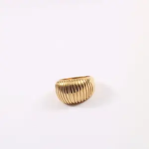 High End 18K Gold Plated Chunky Lantern Rings Stainless Steel Trendy Simple Gold Plated Jewelry