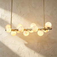 Lustre moderne en forme de globe en albâtre, cadre en laiton, luminaire suspendu pour salle à manger, décoration de plafond haut