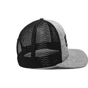 Casquette Trucker à 6 Panneaux Structurée et Respirante avec Dos en Maille, Patch Brodé Ajustable, Fabriquée au Vietnam, Idéale pour Tenue Décontractée et Services Professionnels - Product Image 3