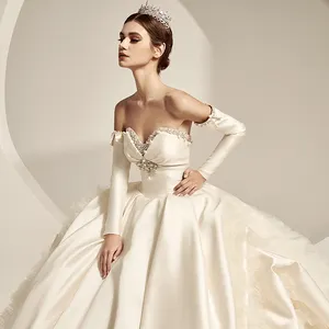 Luxury Long Train Sweetheart Neckline Taffeta Ball Gown Princess Wedding Dresses