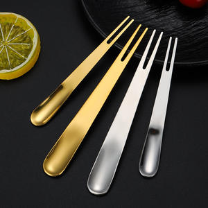 ส้อมช้อนสแตนเลสอเนกประสงค์ ใช้ได้สองแบบ อุปกรณ์สำหรับของหวาน ไม้เสียบผลไม้ ช็อกโกแลต หรือใช้เสียบของทานเล่น - Product Image 5