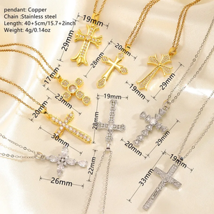 Collier chaîne en acier inoxydable de haute qualité avec pendentif croix pour femme, design diamant carré brillant pour usage quotidien - Product Image 2