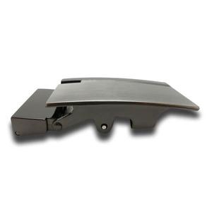 หัวเข็มขัดแบบปลดเร็วสำหรับผู้ชาย ทำจากโลหะผสมสังกะสีเคลือบสีดำด้าน |   ความกว้าง 33 มม. |   กลไกการล็อคที่แม่นยำ |   โลโก้แบบกำหนดเองของ OEM - Product Image 5