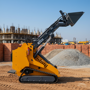 Chargeuse compacte HIGHTOP HTS530 silencieuse et efficace, équipée d'une puissance <span class=keywords><strong>de</strong></span> 14 kW et d'une capacité <span class=keywords><strong>de</strong></span> 450 kg, conçue pour des applications <span class=keywords><strong>de</strong></span> travail polyvalentes - Product Image 1