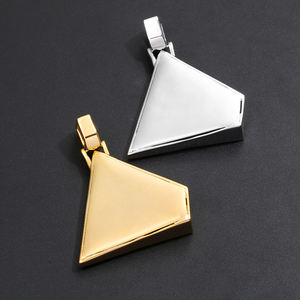 Colgante de joyería antigua egipcia de circonio chapado en oro de 18 quilates, colgante de cobre cristiano con diamante francés en forma de palo de cantante de <span class=keywords><strong>Rap</strong></span> - Product Image 5