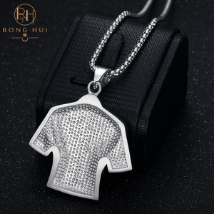 Collier pendentif <span class=keywords><strong>de</strong></span> maillot <span class=keywords><strong>de</strong></span> <span class=keywords><strong>football</strong></span> n ° 30 <span class=keywords><strong>de</strong></span> RH HIPHOP avec incrustation <span class=keywords><strong>de</strong></span> diamants en acier inoxydable plaqué or 18 carats Bijoux <span class=keywords><strong>de</strong></span> mode pour enfants - Product Image 5