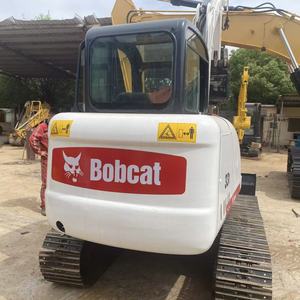 Mini-excavatrice sur chenilles Bobcat 331 d'occasion, moteur Kubota, compacte, hydraulique, pour travaux de jardinage, d'aménagement paysager et de construction municipale - Product Image 5
