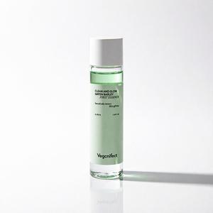 Veganifect Clean And Glow Green Barley First Essence 150 ml, Fórmula K-Beauty para Todo Tipo de Piel, Cuidado Diario de la Piel - Product Image 1