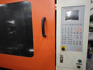 Máquina de moldeo por inyección Chen Hsong 320Ton usada para la producción de tableros de instrumentos de automóviles Máquinas de moldeo de plástico pequeñas - Product Image 3