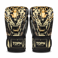 Gants de boxe pour adultes 6oz-16oz en cuir PU avec rembourrage absorbant les chocs, poignet réglable en velcro, équipement de sparring Muay Thai MMA OEM