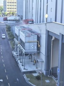 Unità di Raffreddamento Industriale a Soffitto con Glicole 220V/380V, Sistema di Refrigerazione per Celle Frigorifere e Magazzini - Product Image 3