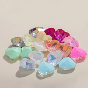 Strass en cristal de coeur pointu en gros-couleurs moka et <span class=keywords><strong>macaron</strong></span> <span class=keywords><strong>pour</strong></span> bricolage Nail Art - Product Image 3