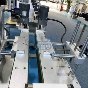 Ligne <span class=keywords><strong>de</strong></span> production automatique Convoyeur <span class=keywords><strong>de</strong></span> transfert <span class=keywords><strong>de</strong></span> bouteille <span class=keywords><strong>de</strong></span> machine <span class=keywords><strong>auxiliaire</strong></span> <span class=keywords><strong>de</strong></span> bande transporteuse <span class=keywords><strong>de</strong></span> serrage <span class=keywords><strong>de</strong></span> bouteille - Product Image 6