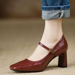 รองเท้าโลฟเฟอร์หนังพื้นนิ่มพรีเมียม สไตล์เจ้าสาว สวมใส่ง่าย แฟชั่นมาแรงปี 2026 ฤดูร้อน-ใบไม้ร่วง สไตล์ฝรั่งเศส แมรี่เจน ส้นสูงลำลอง - Product Image 4