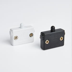 Abridor elegante do armário do vinho do interruptor automático da porta do controle do toque da Hotel-categoria 110V com luz para o armazenamento do armário - Product Image 1