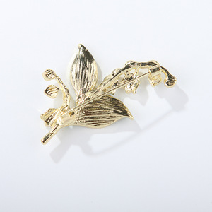 Broches de Cristal con Diseño de Lirio de los Valles, Botones de Diamantes de Imitación, Aleación Chapada en Oro, Personalizados, Unisex, para Bodas, Compromisos, Uso Diario - Product Image 3