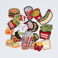 Logo de marque personnalisé en vrac patchs en fer brodés mignons patchs alimentaires pour hamburger Kawaii chocolat banane croustilles d'oeufs