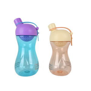 Gourde portable créative et mignonne pour bébé, 650 ml, idéale pour l'apprentissage, les voyages et les activités sportives en extérieur - Product Image 3