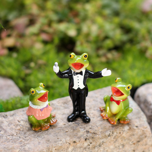 Juego de Figuras de Ranas Cantantes de Resina Pintadas a Mano, Listas <span class=keywords><strong>para</strong></span> Enviar - Lindas Figuras de Ranas con Traje Formal <span class=keywords><strong>para</strong></span> Escritorio y Jardín de Hadas - Product Image 5