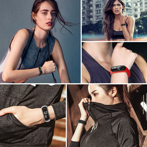 <span class=keywords><strong>Montre</strong></span> de sport numérique LED étanche de luxe à logo personnalisé 2025Factory, vente chaude, dessin animé, enfants, femmes, hommes, adolescents, adultes - Product Image 3