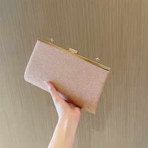 กระเป๋าคลัทช์ผู้หญิงแบบพับจีบหรูหราทันสมัย ประดับด้วยคริสตัล สำหรับงานปาร์ตี้ - Product Image 6