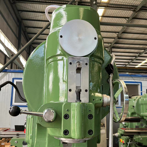 Fresadora Vertical de Torreta Pesada Yijincnc X5040 de Tipo Rodilla Multifuncional con <span class=keywords><strong>3</strong></span> Años de Garantía Excelente de Fábrica China - Product Image 5