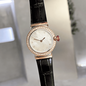 <span class=keywords><strong>Montre</strong></span> à quartz pour <span class=keywords><strong>femme</strong></span> de 28 mm, cristal saphir, acier inoxydable, bracelet en cuir, accents de diamants, design luxueux, logo personnalisé, <span class=keywords><strong>montre</strong></span> à quartz - Product Image 4
