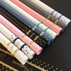 กระดาษห่อดอกไม้กันน้ำลายดอกไม้สไตล์เกาหลี ขนาด 58*58 ซม. พิมพ์ลายทอง - Product Image 3