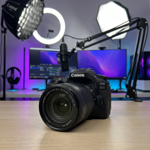 Appareils <span class=keywords><strong>photo</strong></span> <span class=keywords><strong>Canon</strong></span> EOS 80D d'occasion certifiés en gros avec objectif 18-135mm IS STM, kit 24,2MP, Dual Pixel AF, WiFi, écran tactile, prix élite - Product Image 2