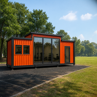 Maison portable à ossature métallique avec système de parois et de planchers en panneaux sandwich