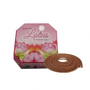 Incienso de Sándalo Aroma Darshan en Espirales, Madera Aromática para Uso Religioso, Incienso Indio de Larga Duración, Ecológico, Juego de Regalo con Quemador, 13 cm - Product Image 1