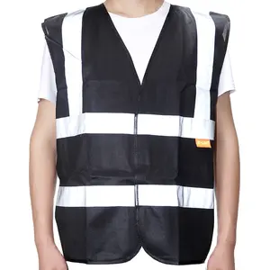 BSCI ราคาถูกสีดำสะท้อนแสงเสื้อกั๊กความปลอดภัยที่มีกระเป๋าสำหรับ Workwear