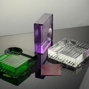 Cendrier à cigares en cristal transparent de luxe, design rainuré, forme carrée, artisanat fait main - Product Image 3