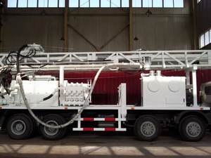 เครื่องเจาะแบบติดตั้งบนรถบรรทุกขนาด 1000 เมตร ยอดนิยม พร้อมแท่นหมุนสำหรับงานเจาะ ใช้สำหรับงานฐานรากอาคาร ขับเคลื่อนด้วยเครื่องยนต์ดีเซล มีจำหน่าย - Product Image 4