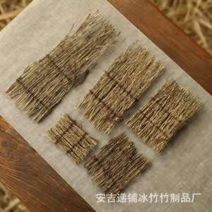 จานไม้ไผ่สำหรับตกแต่งซูชิ รูปทรงสี่เหลี่ยมผืนผ้า เป็นมิตรกับสิ่งแวดล้อม สำหรับเสิร์ฟซาชิมิแบบญี่ปุ่น - Product Image 4