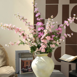 زهرة بنفسجية اصطناعية عالية الجودة واقعية بلون وردي طويلة بساق واحدة بطول 86 سم للديكور المنزلي وترتيب الزهور في المزهريات - Product Image 1