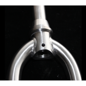 Garfo Dianteiro NH NH-FK2 em Liga de Titânio 700C para Bicicletas de Estrada e Montanha com Freio a Disco e Eixo Passante, Cinza Titânio - Product Image 6