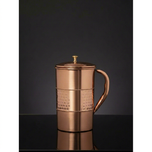 Carafe décorative en cuivre pour chevet, pichet à eau en cuivre pur martelé à la main avec couvercle, récipient traditionnel pour servir l'eau - Product Image 1