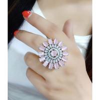 Bague en diamant américain de dernière génération, bijoux d'imitation, respectueuse de la peau, brillance durable, designs uniques en laiton pour toutes les occasions