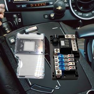 <span class=keywords><strong>M</strong></span> araba sigorta kutusu iki dört Splitter kutusu araba ses anfisi modifikasyon parçaları için LED ışık sigorta tutucu çok fonksiyonlu standı - Product Image 6