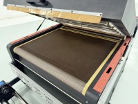 Machine de Secouage et de Séchage de Poudre DTF Haute Efficacité 90cm pour Imprimante DTF à Double Tête avec Système de Récupération Automatique de la Poudre