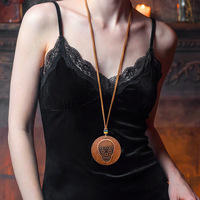 Collar de Aleación de Halloween Estilo Occidental, con Colgante Largo Único de Calavera Gótica de la Serie Oscura Dramática y Cadena de Bambú, Accesorio