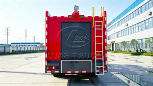 Genuine Isuzu Giga 10Wheeler Heavy Duty Fire Truck 12000L Water Foam Tanker 6x4 Fire Fighting Vehicle Factory <b>Supply</b> - Product Image 4