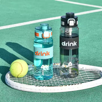 Bouteille d'eau de sport en plastique Tritan transparent de grande capacité de qualité alimentaire pour l'extérieur Tasse à paille étanche et anti-chute