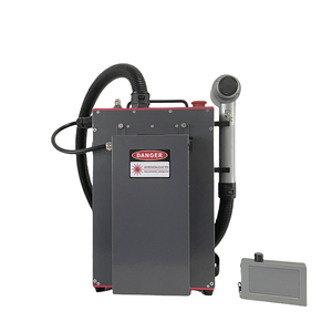 Machine de nettoyage au laser à fibre portative, machine de décapage de la rouille au laser, machine de décapage de la peinture, de l'huile et de l'oxyde, nettoyage des surfaces métalliques - Product Image 2
