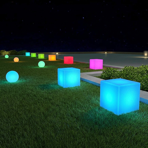 Nouvelle lampe LED cube rechargeable IP68, design carré, décoration, lumière de nuit LED, étanche, télécommande, lumière cube LED clignotante - Product Image 1