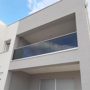 Modern USA Design U-Shaped Aluminum Glass <strong>Railing</strong> for Villa Outdoor Balconies Tempered Glass Made in China for Deck Application - Product Image 4