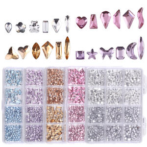 Vente chaude 12 grilles Aurora Ice Transparent verre ongles <span class=keywords><strong>strass</strong></span> petite taille 3D fond plat plusieurs couleurs pour <span class=keywords><strong>Amazon</strong></span> Nail Art - Product Image 2