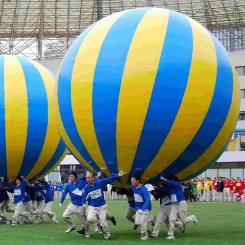 Ballon en mousse velcro pour jeux gonflables